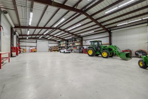 1800 County Road 305 Jarrell TX 76537