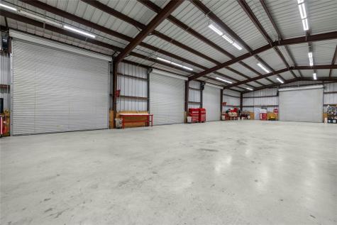 1800 County Road 305 Jarrell TX 76537