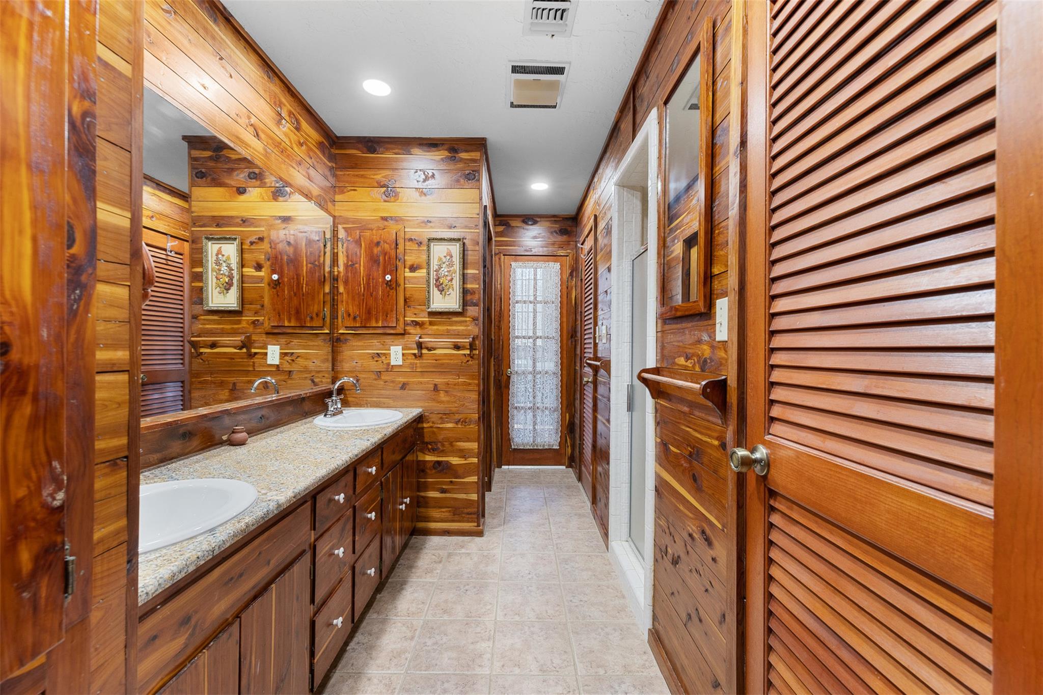 179 Stiewert Lane Paige TX 78659