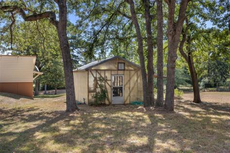 179 Stiewert Lane Paige TX 78659