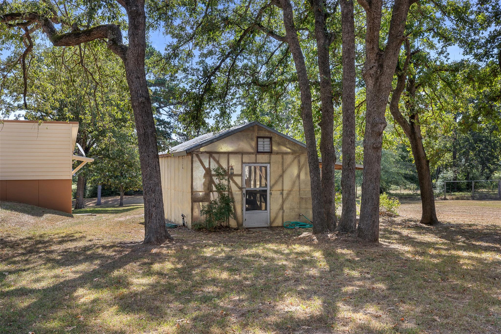179 Stiewert Lane Paige TX 78659