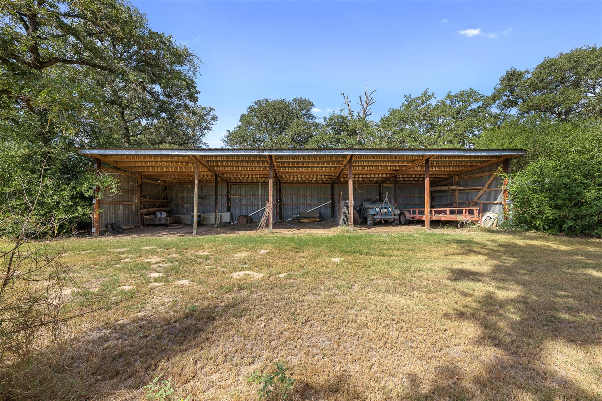 179 Stiewert Lane Paige TX 78659
