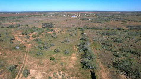 1913 County Road 3000 Pearsall TX 78061