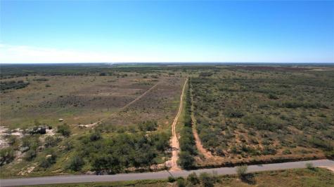 1913 County Road 3000 Pearsall TX 78061