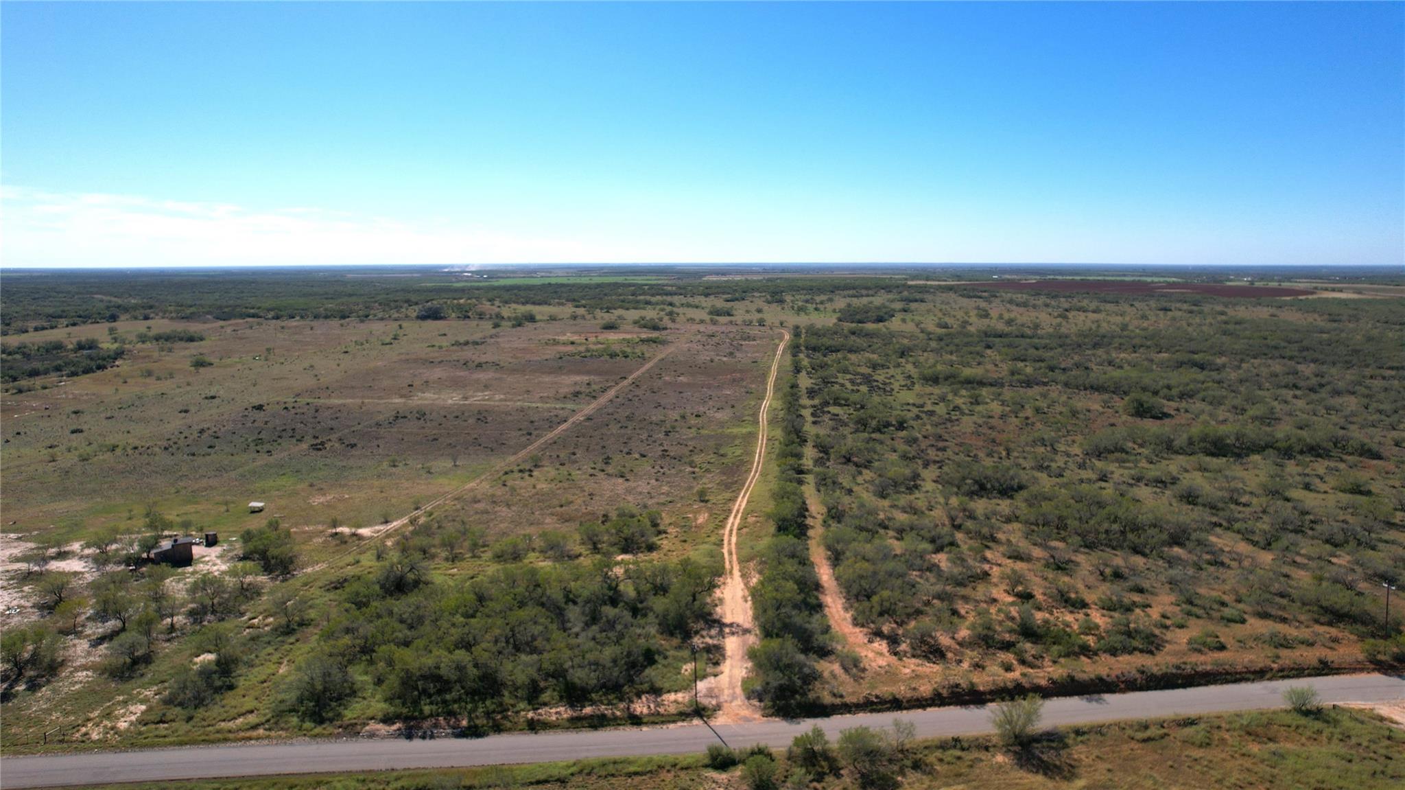 1913 County Road 3000 Pearsall TX 78061