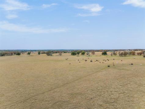 2150 Cr 412 Lexington TX 78947