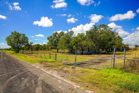 0 Tract 1 Cr 470 - Center Coupland TX 78615