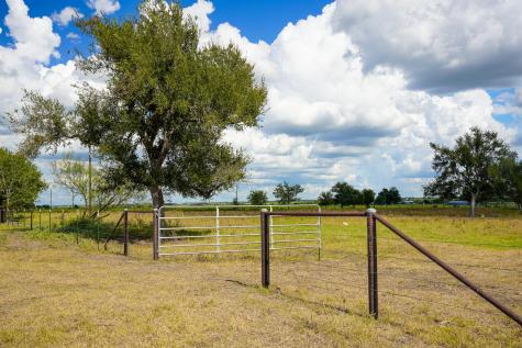 0 Tract 1 Cr 470 - Center Coupland TX 78615