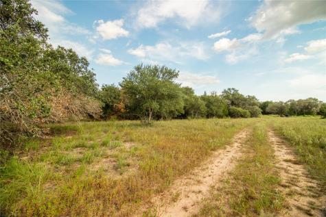001 County Road 15 Hallettsville TX 77964