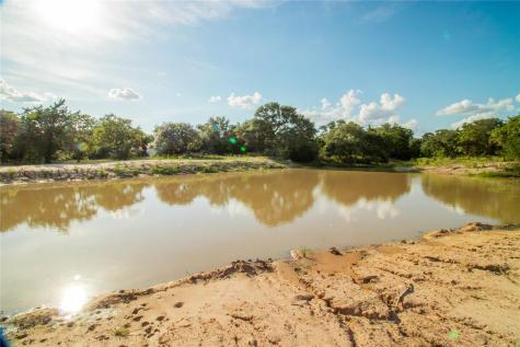 001 County Road 15 Hallettsville TX 77964