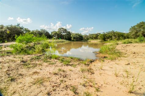 001 County Road 15 Hallettsville TX 77964