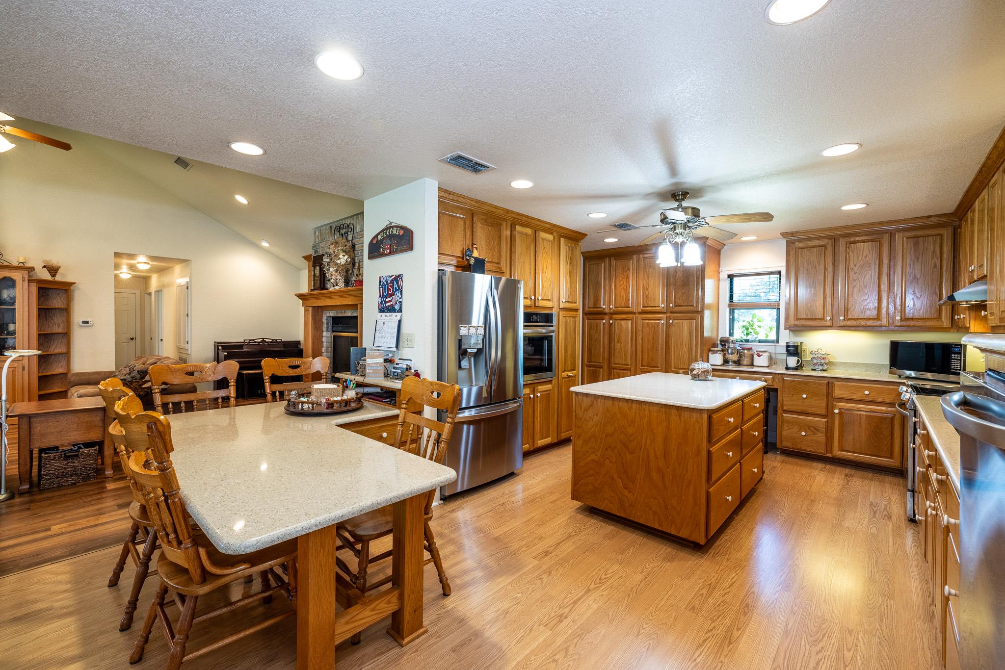 6589 State Highway 304 Harwood TX 78632