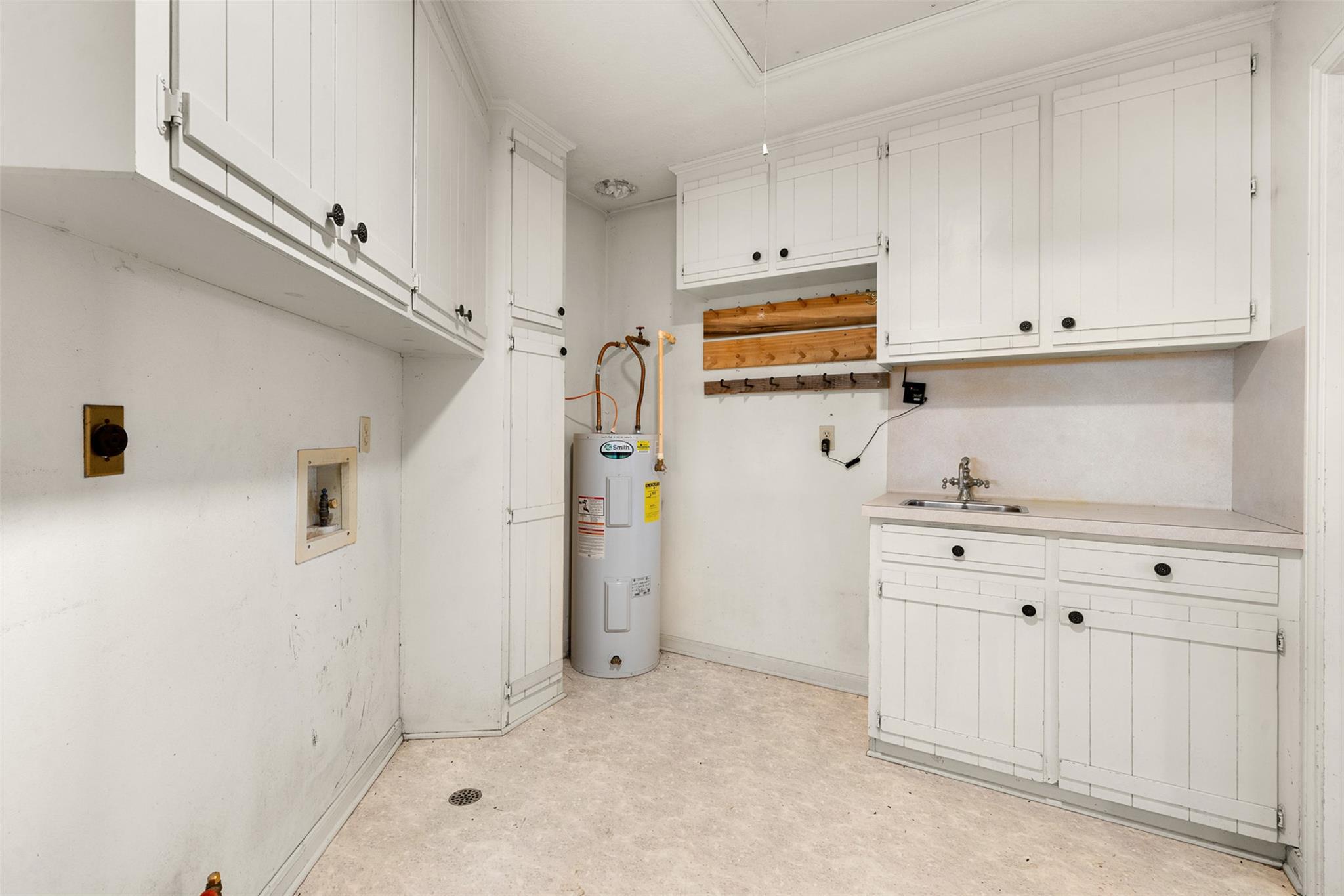 1931 Bruno Road Schulenburg TX 78956