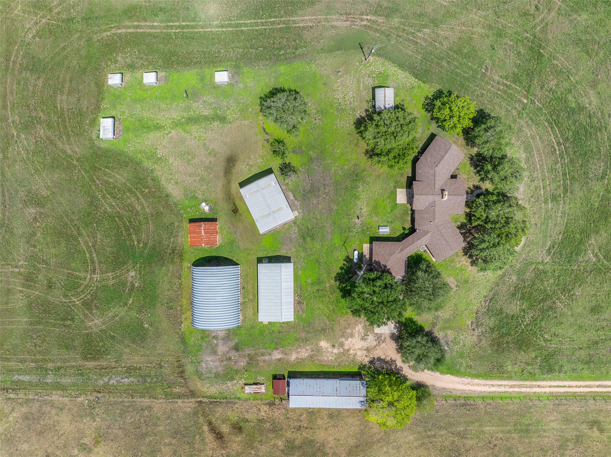 1931 Bruno Road Schulenburg TX 78956