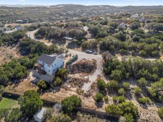 22110 Moulin Drive Spicewood TX 78669