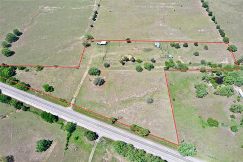 924 Hwy 95 S Smithville TX 78957