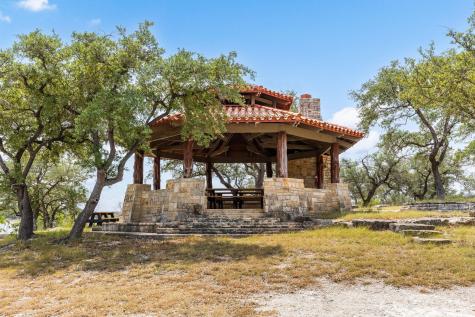 707 Moonlight Bay Drive Spicewood TX 78669