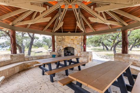 707 Moonlight Bay Drive Spicewood TX 78669