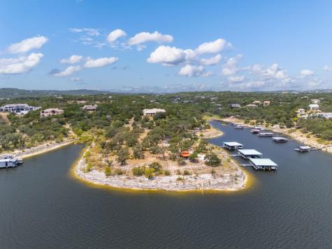 707 Moonlight Bay Drive Spicewood TX 78669