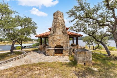 707 Moonlight Bay Drive Spicewood TX 78669