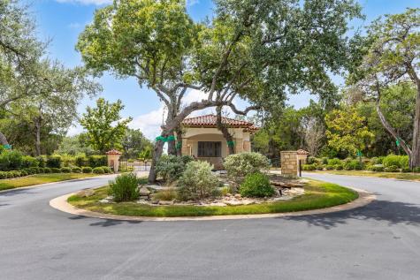 707 Moonlight Bay Drive Spicewood TX 78669
