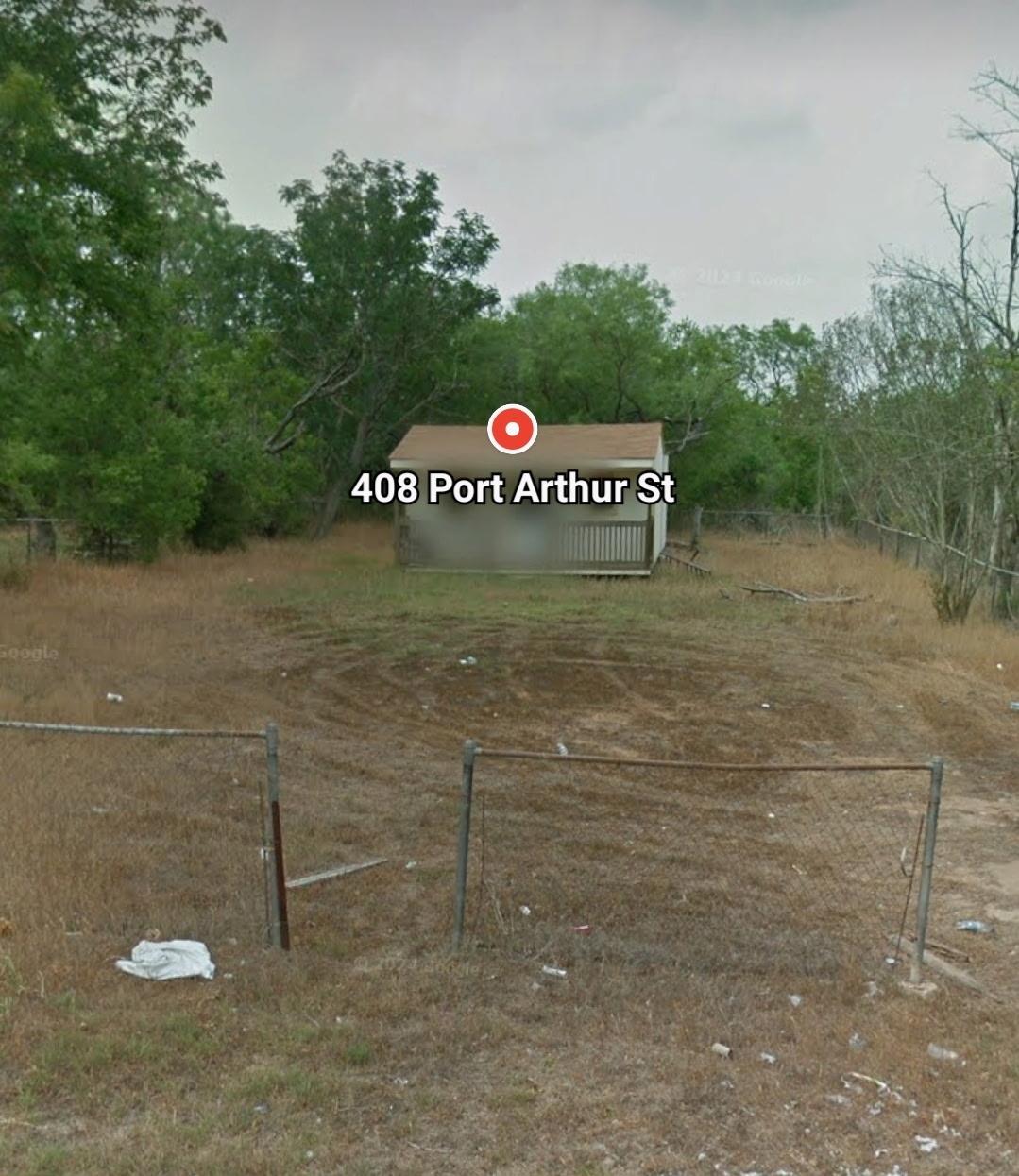 408 Port Arthur Street Luling TX 78648