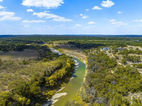 1718 Paradise Parkway Canyon Lake TX 78133