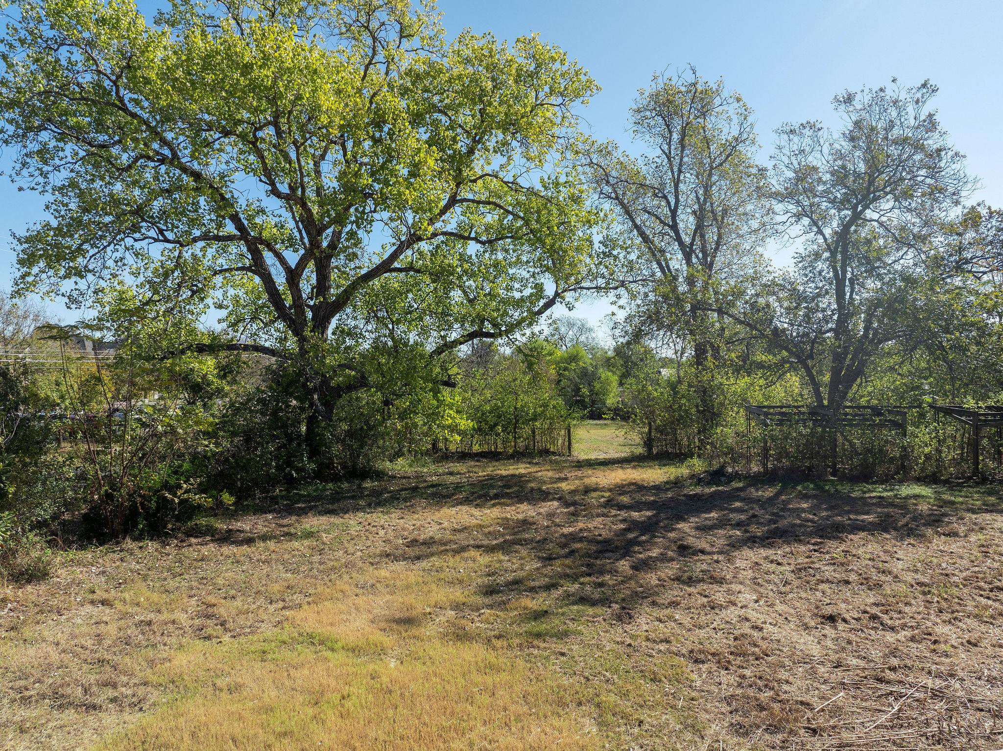 5005, 5015, 5017, 0000 Maufrais Lane Austin TX 78744