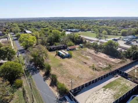 5005, 5015, 5017, 0000 Maufrais Lane Austin TX 78744