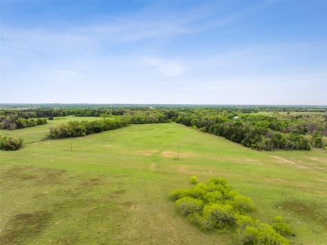 4822 Fm 1624 Road Lexington TX 78947