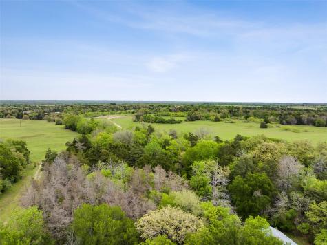 4822 Fm 1624 Road Lexington TX 78947