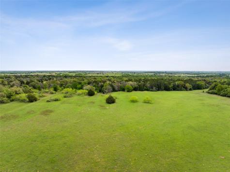 4822 Fm 1624 Road Lexington TX 78947