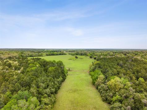4822 Fm 1624 Road Lexington TX 78947