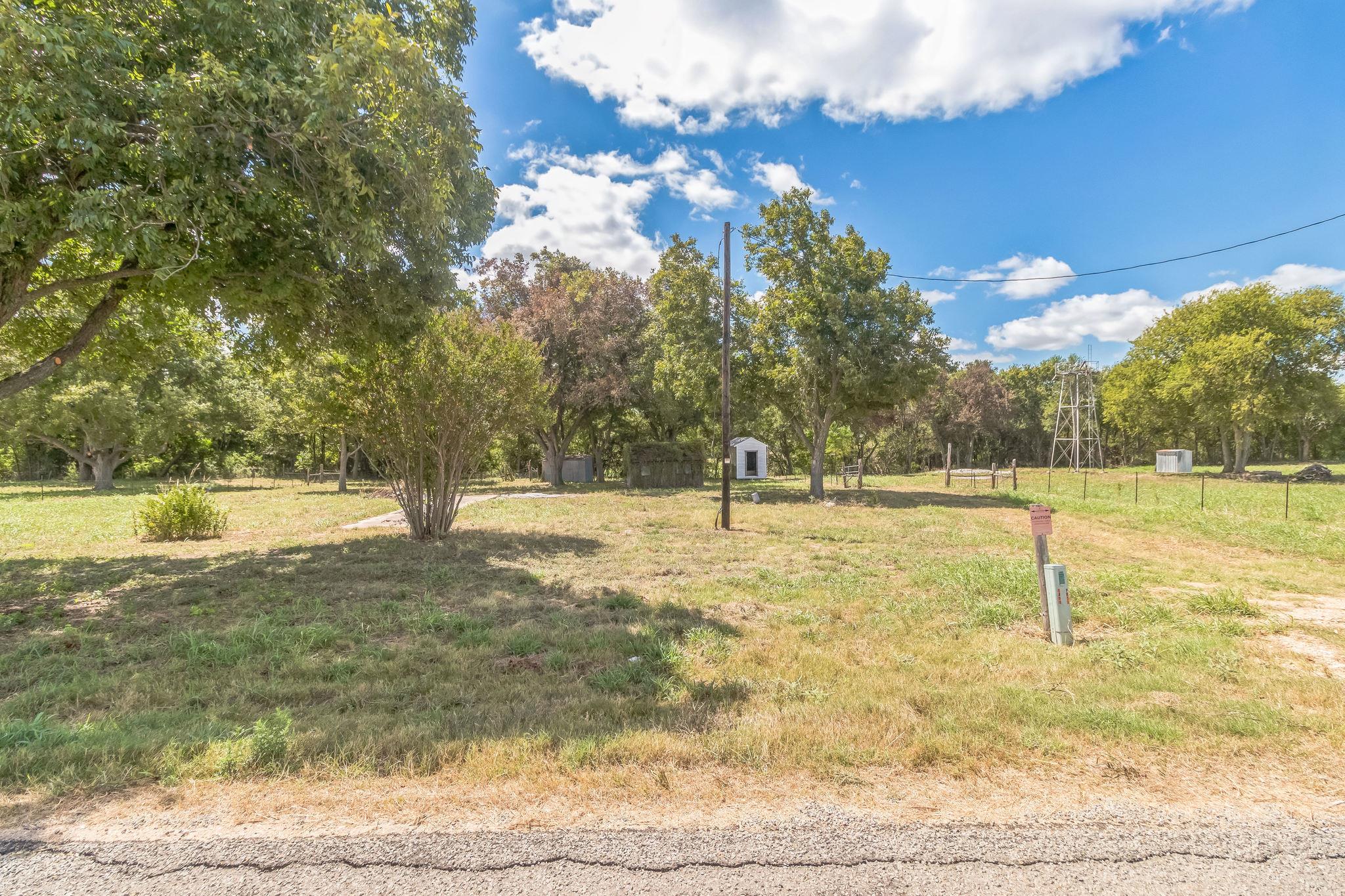 1900 County Road 330 Granger TX 76530