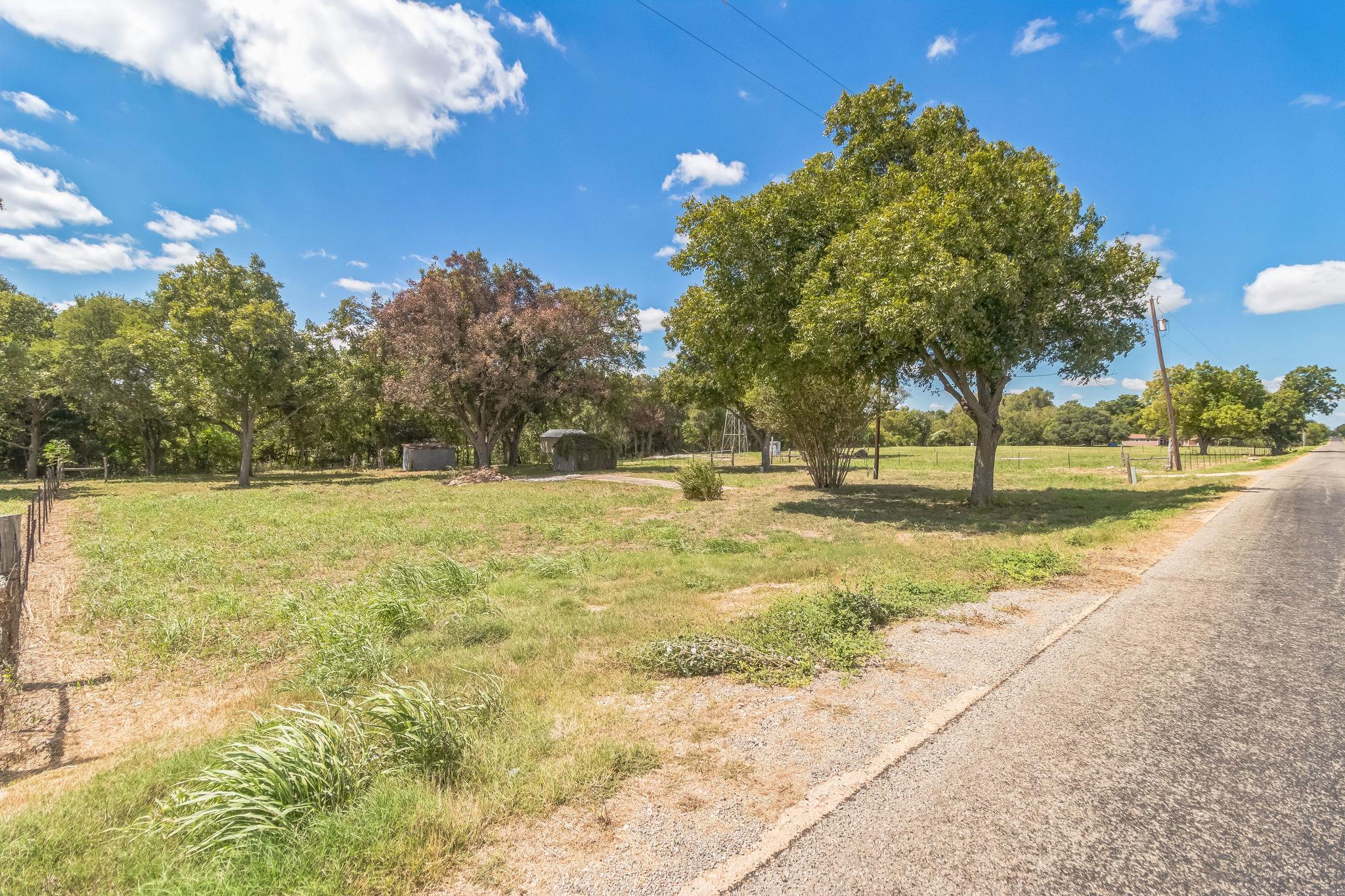 1900 County Road 330 Granger TX 76530