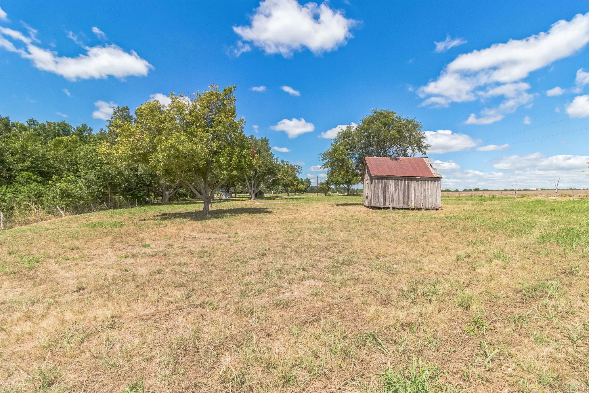 1900 County Road 330 Granger TX 76530