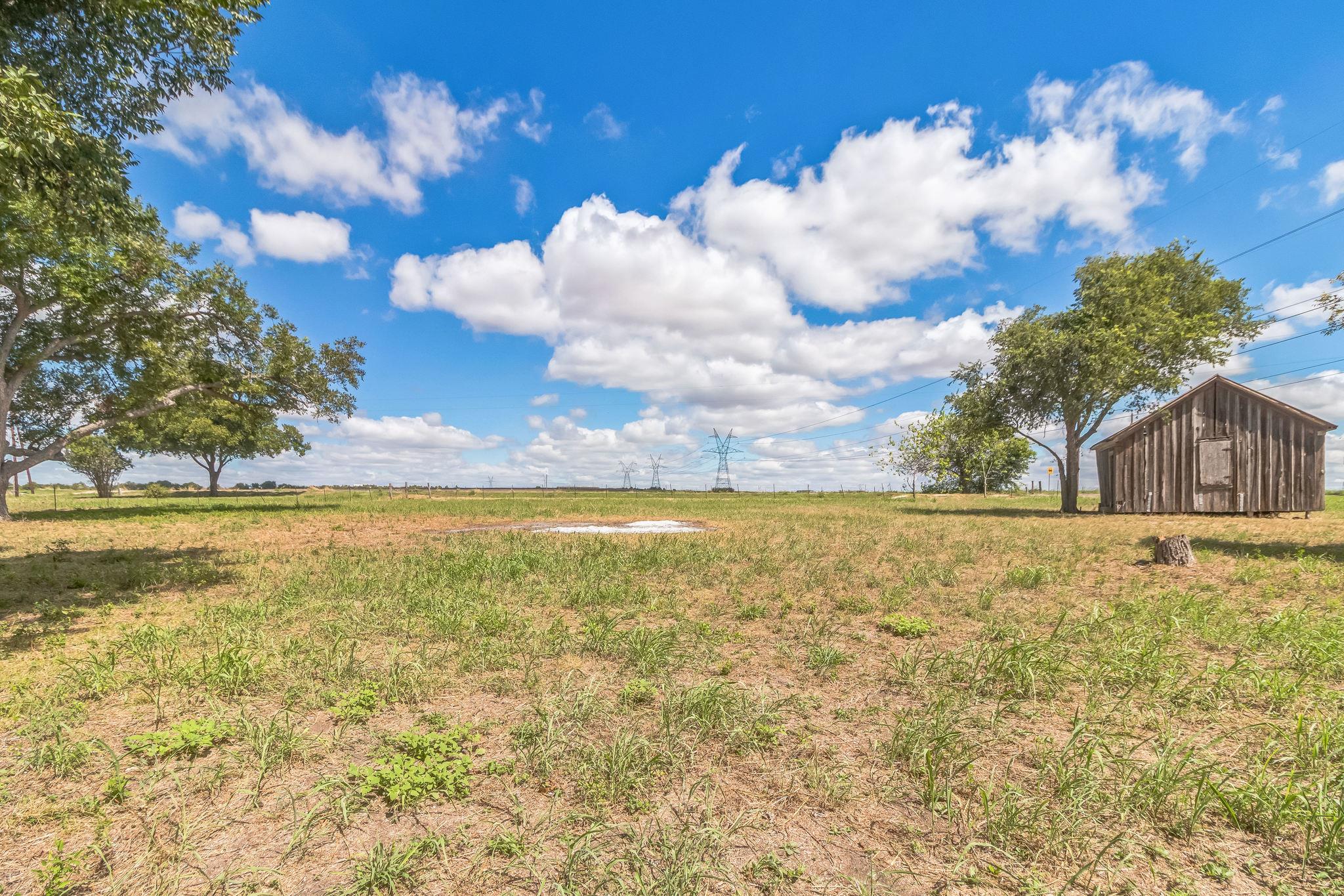 1900 County Road 330 Granger TX 76530