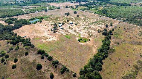 Lot 4b Tumbleweed Trail Dale TX 78616