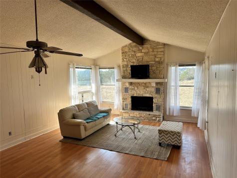 21406 Kathy Lane Spicewood TX 78669