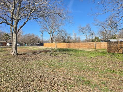 305 Lexington Road Elgin TX 78621