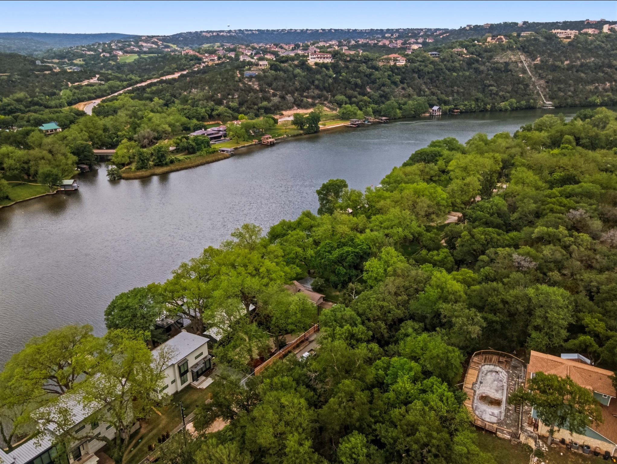 2803 Edgewater Drive Austin TX 78733