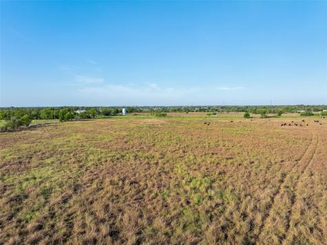 15350 San Marcos Highway Martindale TX 78655