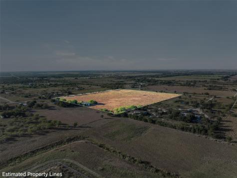 15350 San Marcos Highway Martindale TX 78655