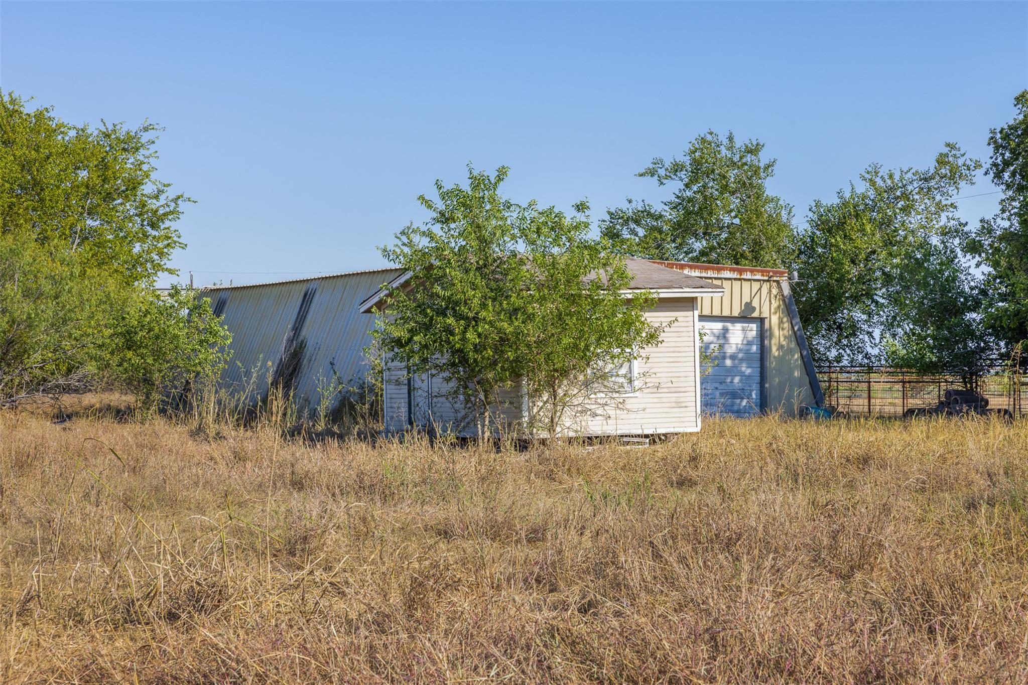 15350 San Marcos Highway Martindale TX 78655