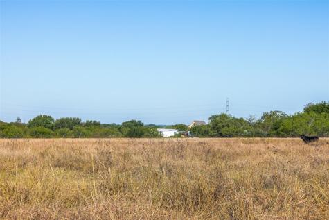 15350 San Marcos Highway Martindale TX 78655