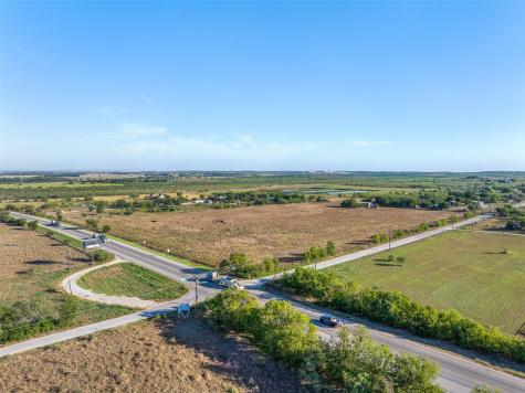 15350 San Marcos Highway Martindale TX 78655