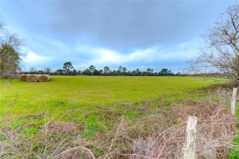 29241 Burton Cemetery Road Waller TX 77484