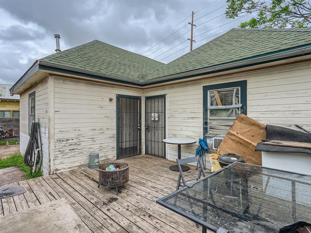 1122 Chicon Street Austin TX 78702