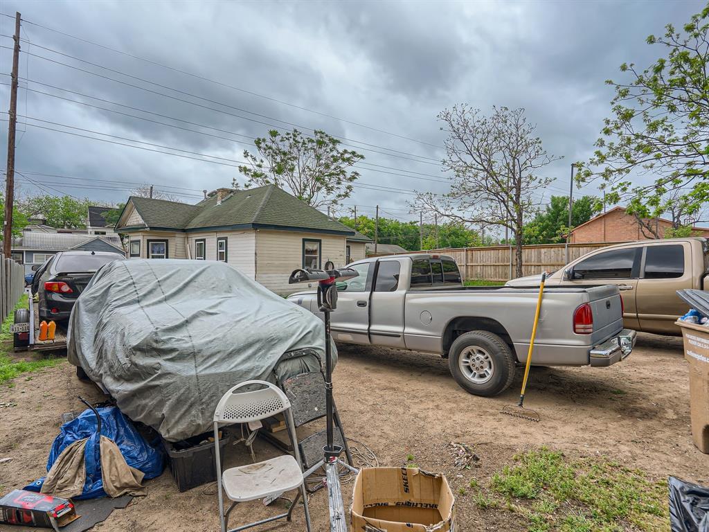 1122 Chicon Street Austin TX 78702
