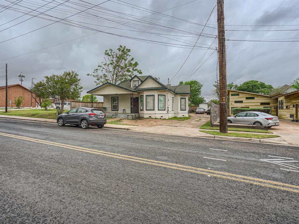 1122 Chicon Street Austin TX 78702
